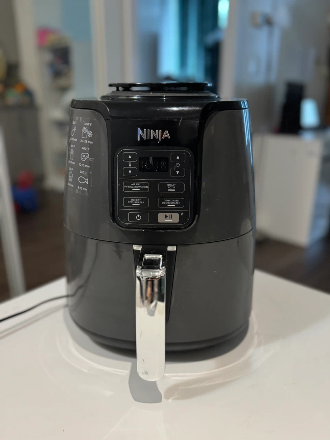 Ninja Air Fryer - Compact & Convenient!