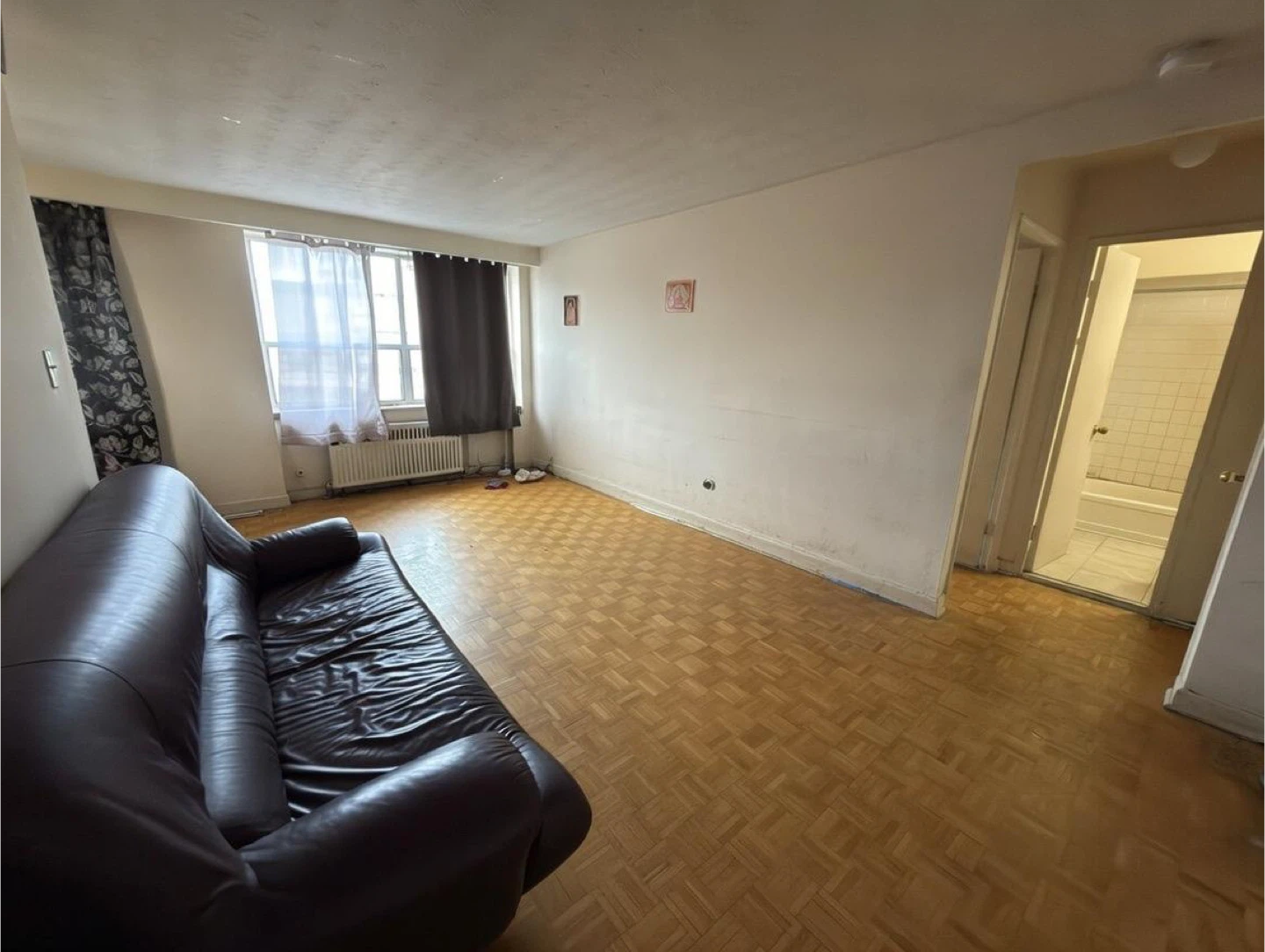 Private Room for Rent  | Scarborough   (Eglinton & Birchmount) - photo 2