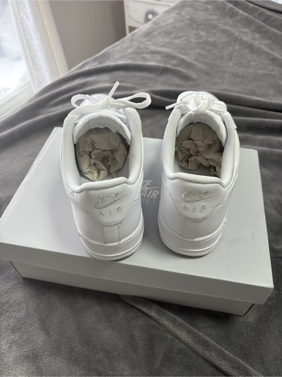 Nike Air Force 1 '07 White, Size 10 - photo 4