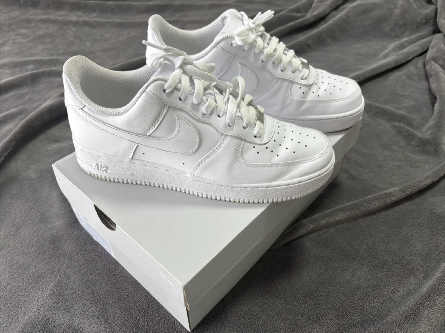 Nike Air Force 1 '07 White, Size 10 - photo 2