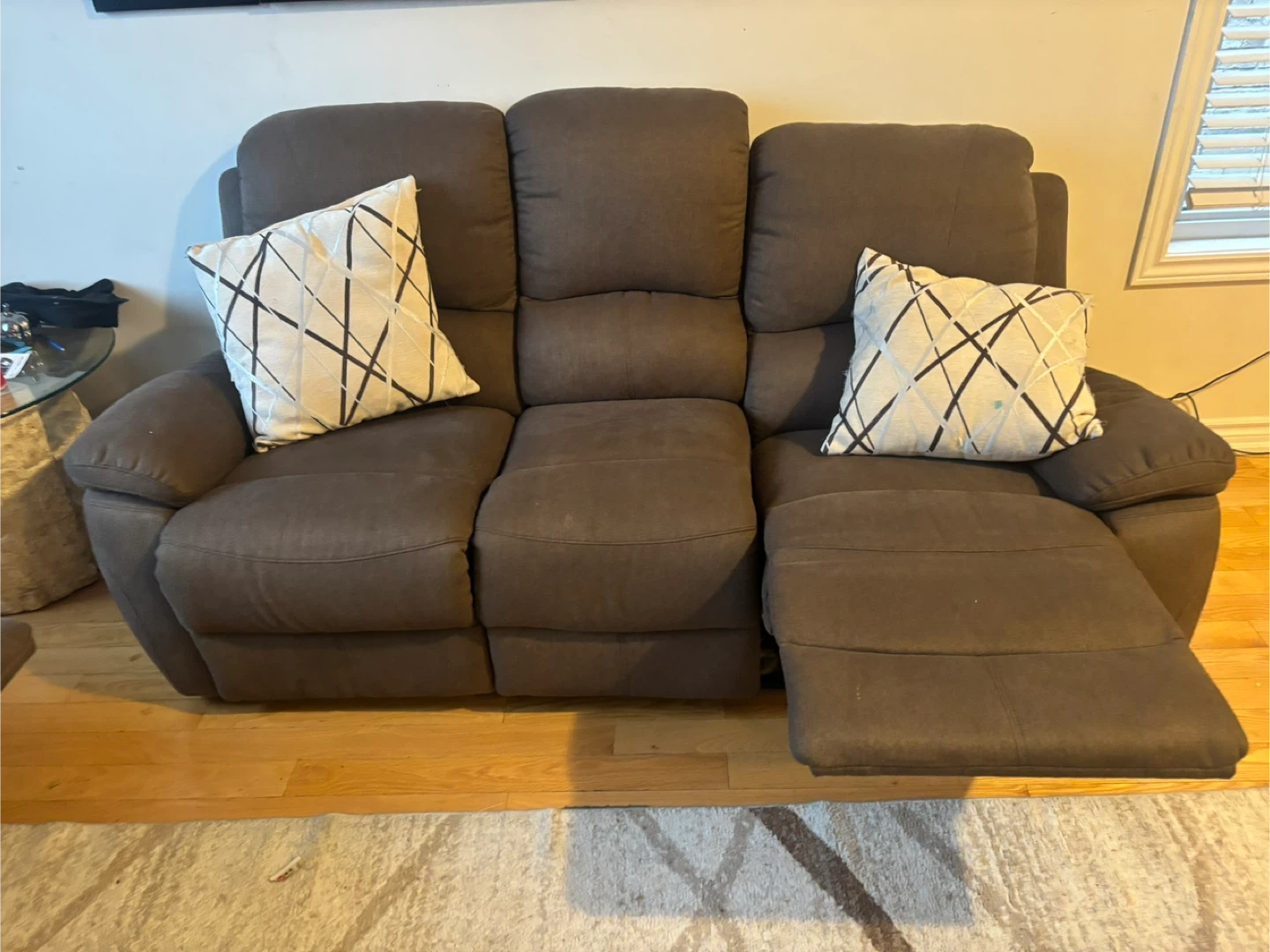 Brown Reclining Sofa Set - photo 4