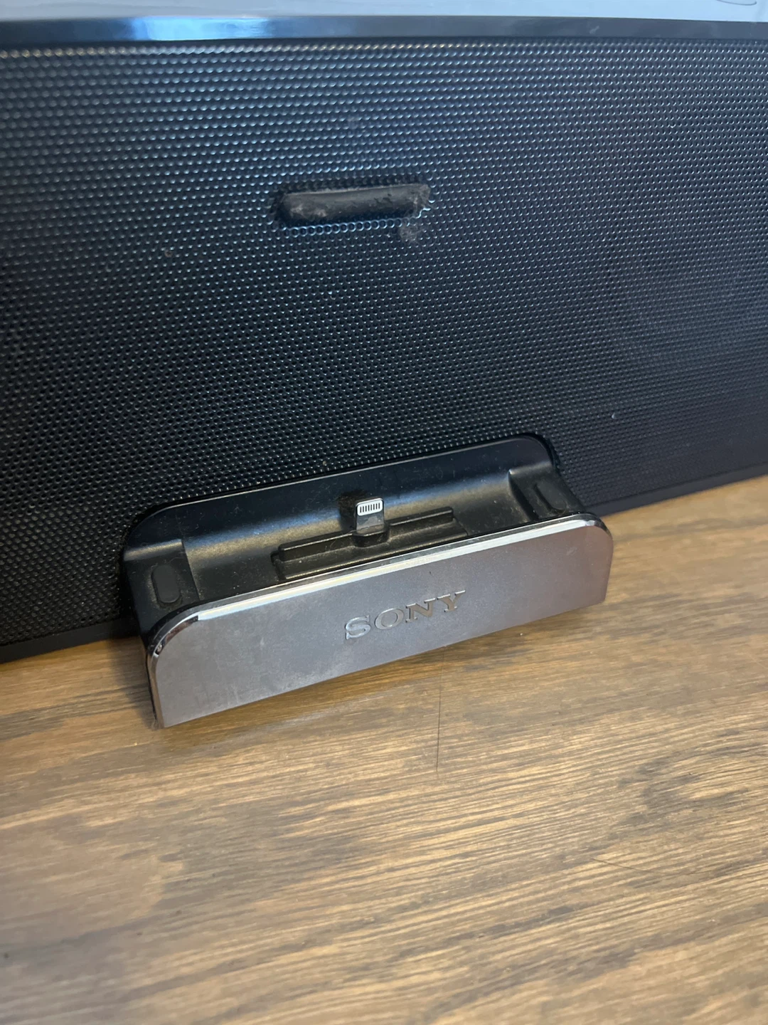 Sony RDP-X500iP Speaker Dock - photo 2