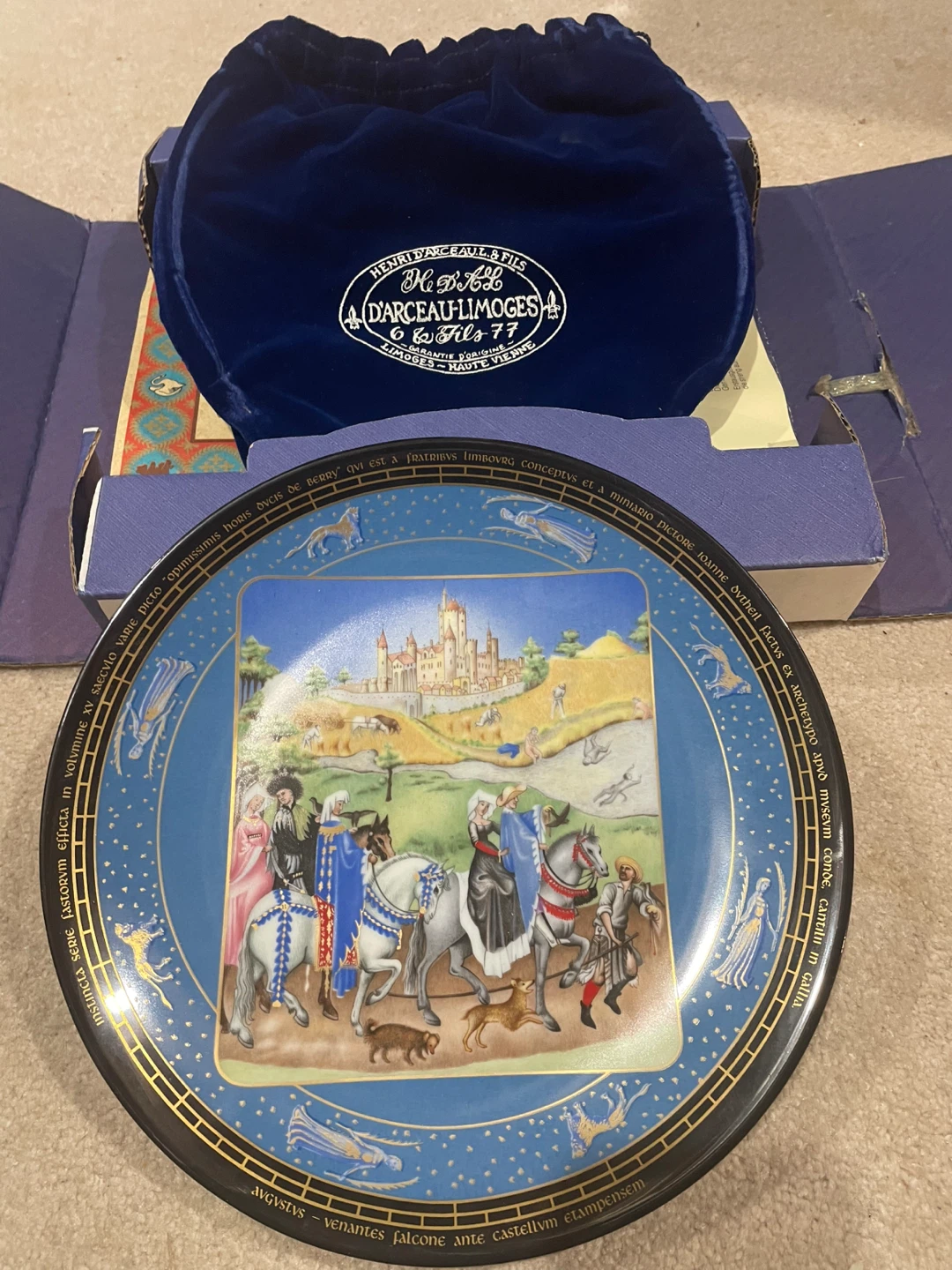 Decorative Collector Plates - photo 2