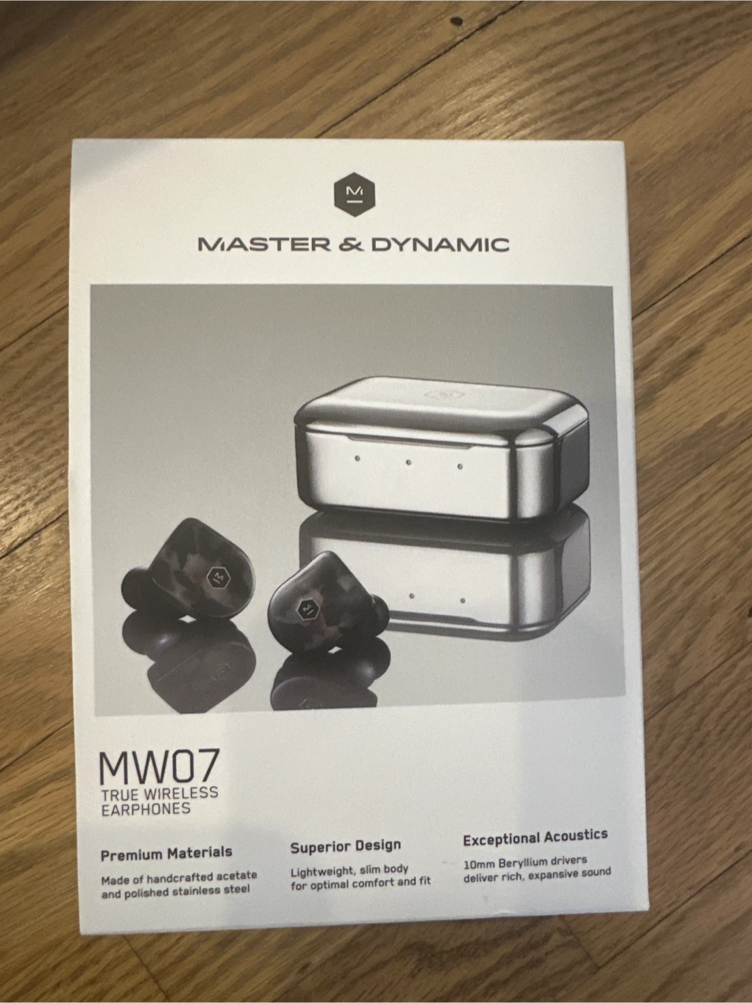 Master & Dynamic MW07 True Wireless Earphones - Like New!