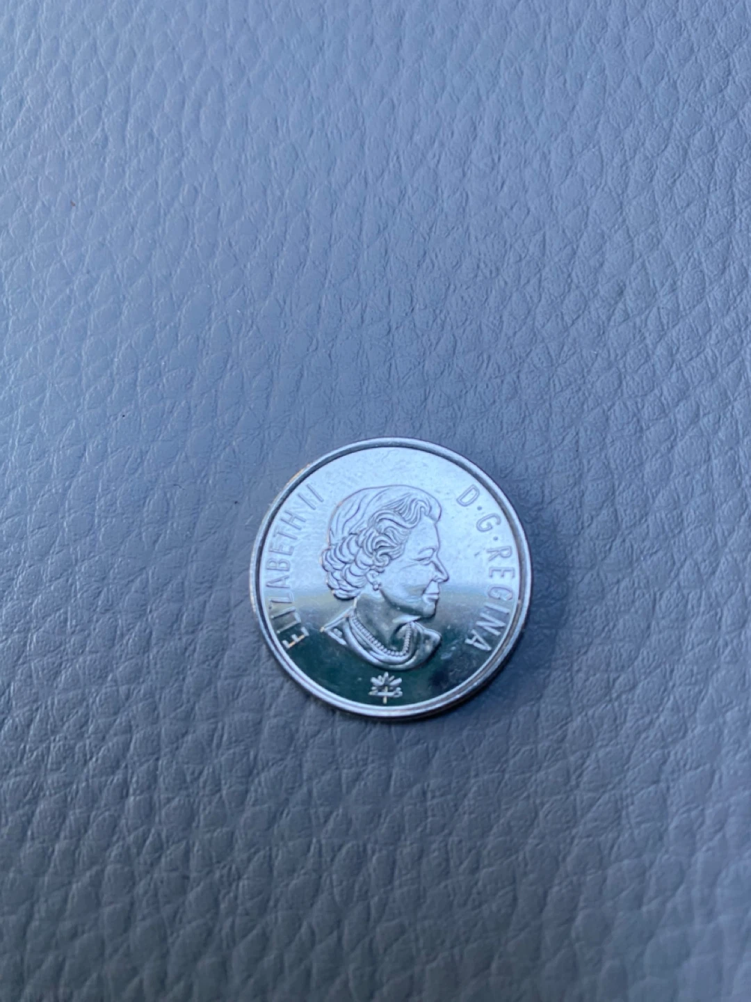 15 coins - 150th Canadian Anniversary quarter - photo 2