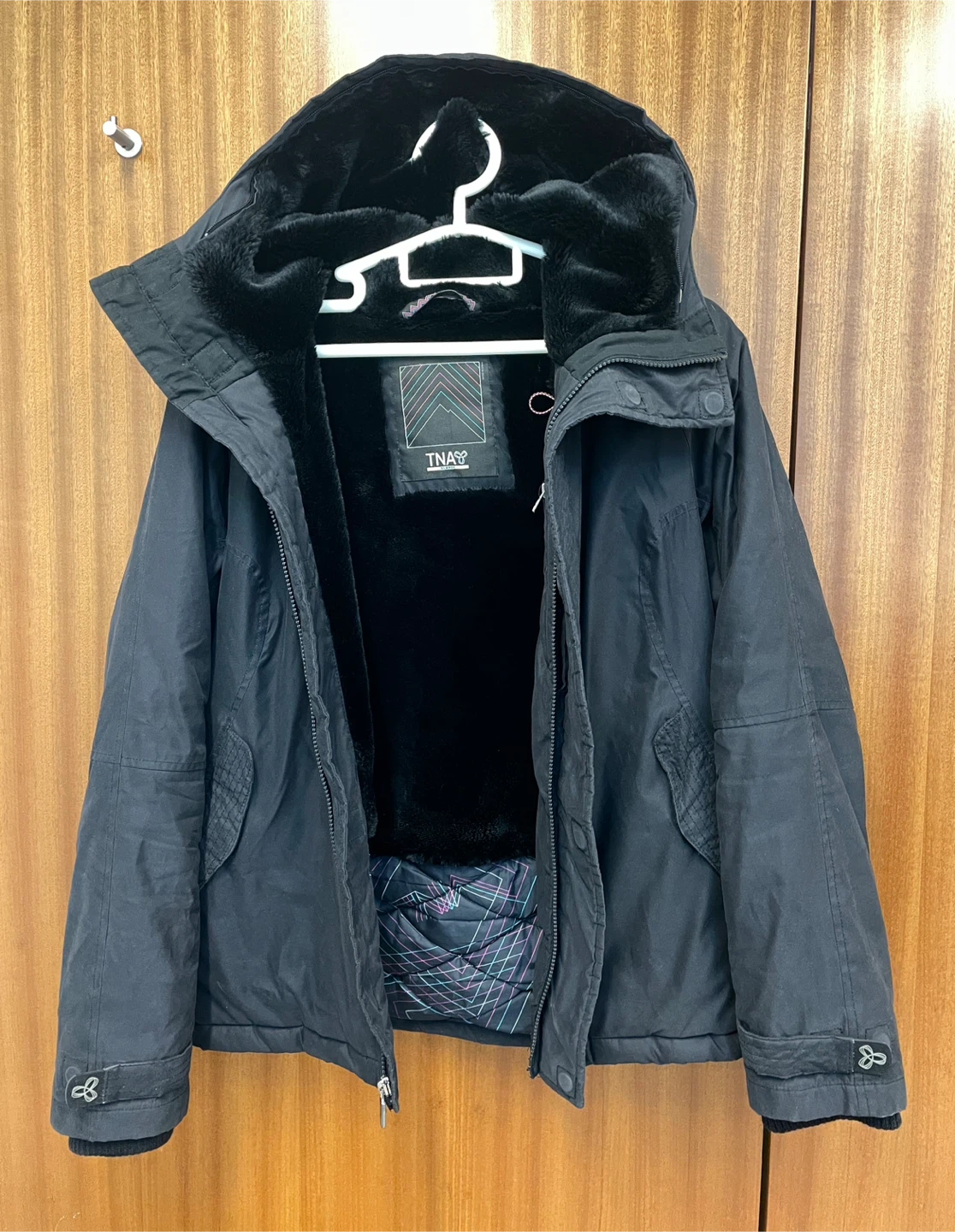 Aritzia / TNA Parka - Black XL - photo 2