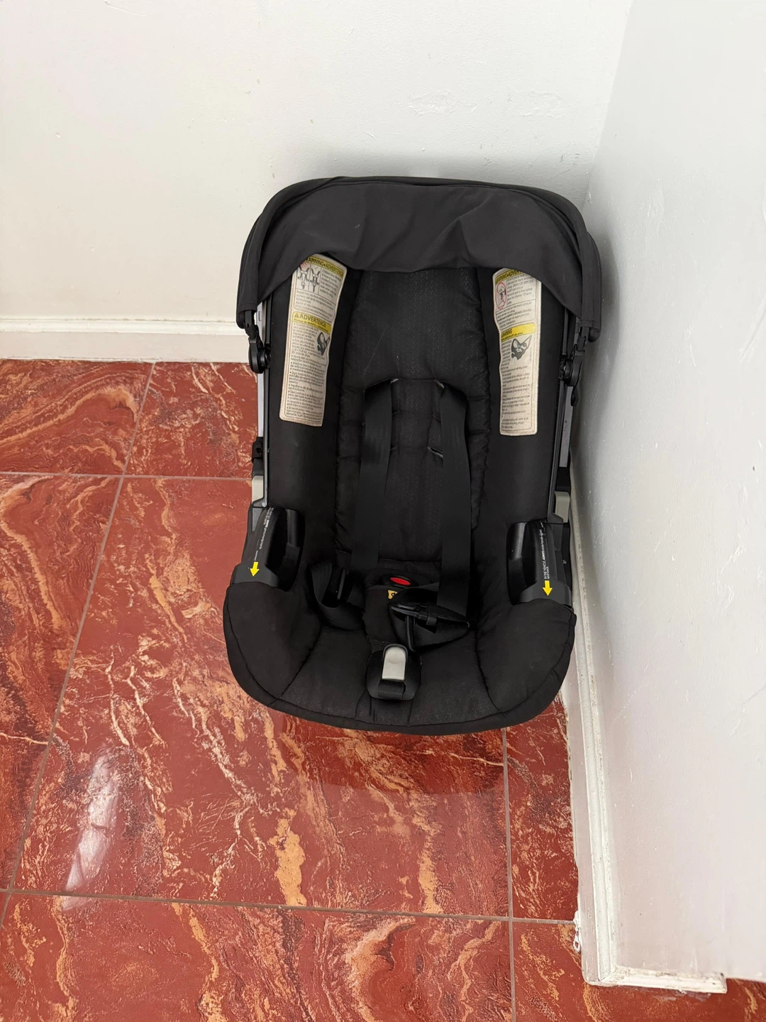 Doona Infant Car Seat/Stroller - Black - photo 2
