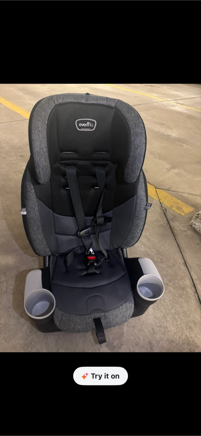 Evenflo Maestro Sport Harness Booster Car Seat