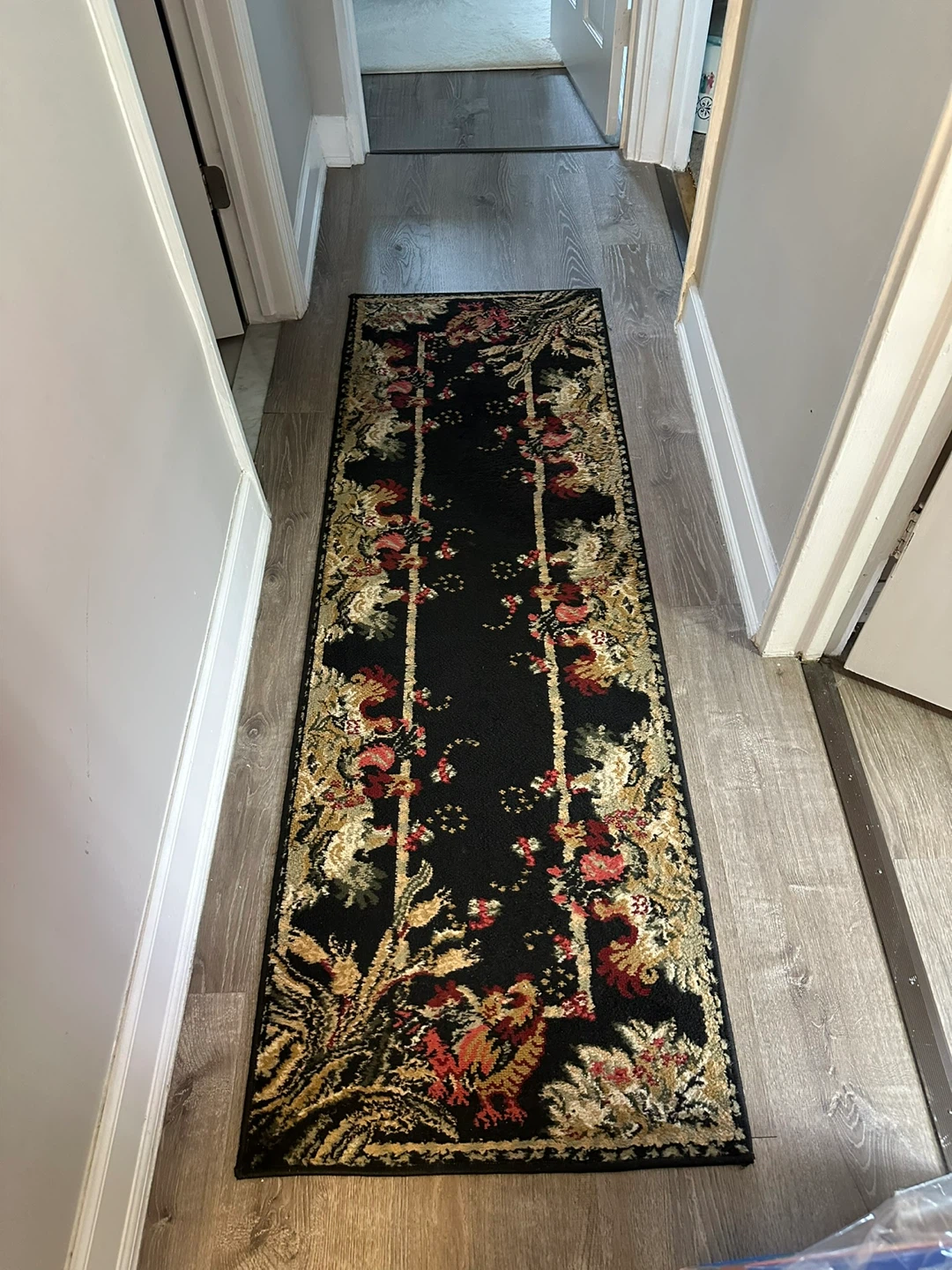 Black Floral Rug - photo 2