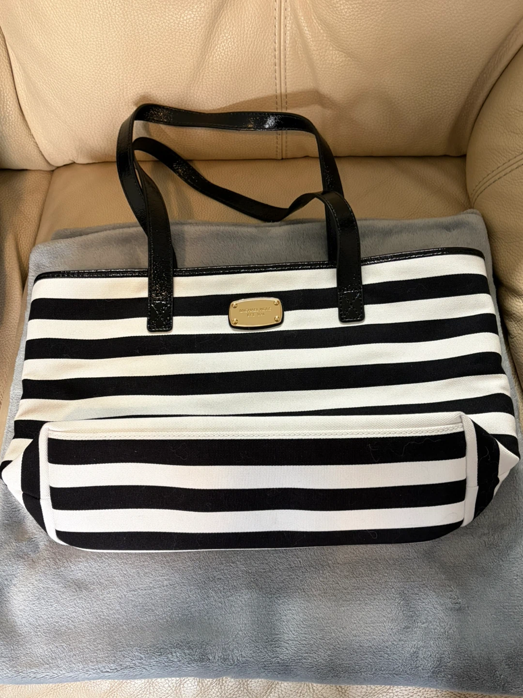 Michael Kors Tote Bag - photo 2