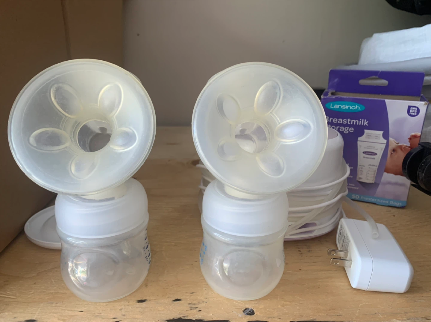 Philips Avent Double Electric Breast Pump - photo 3