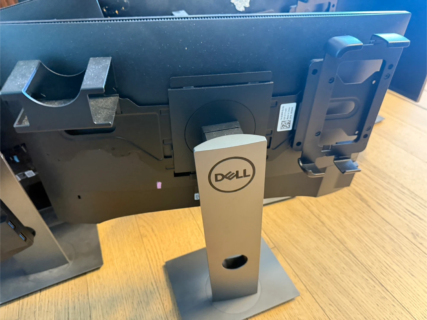 Dell Monitor - photo 2