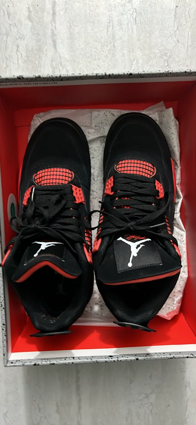 Air Jordan 4 Retro Red Thunder - Size 10