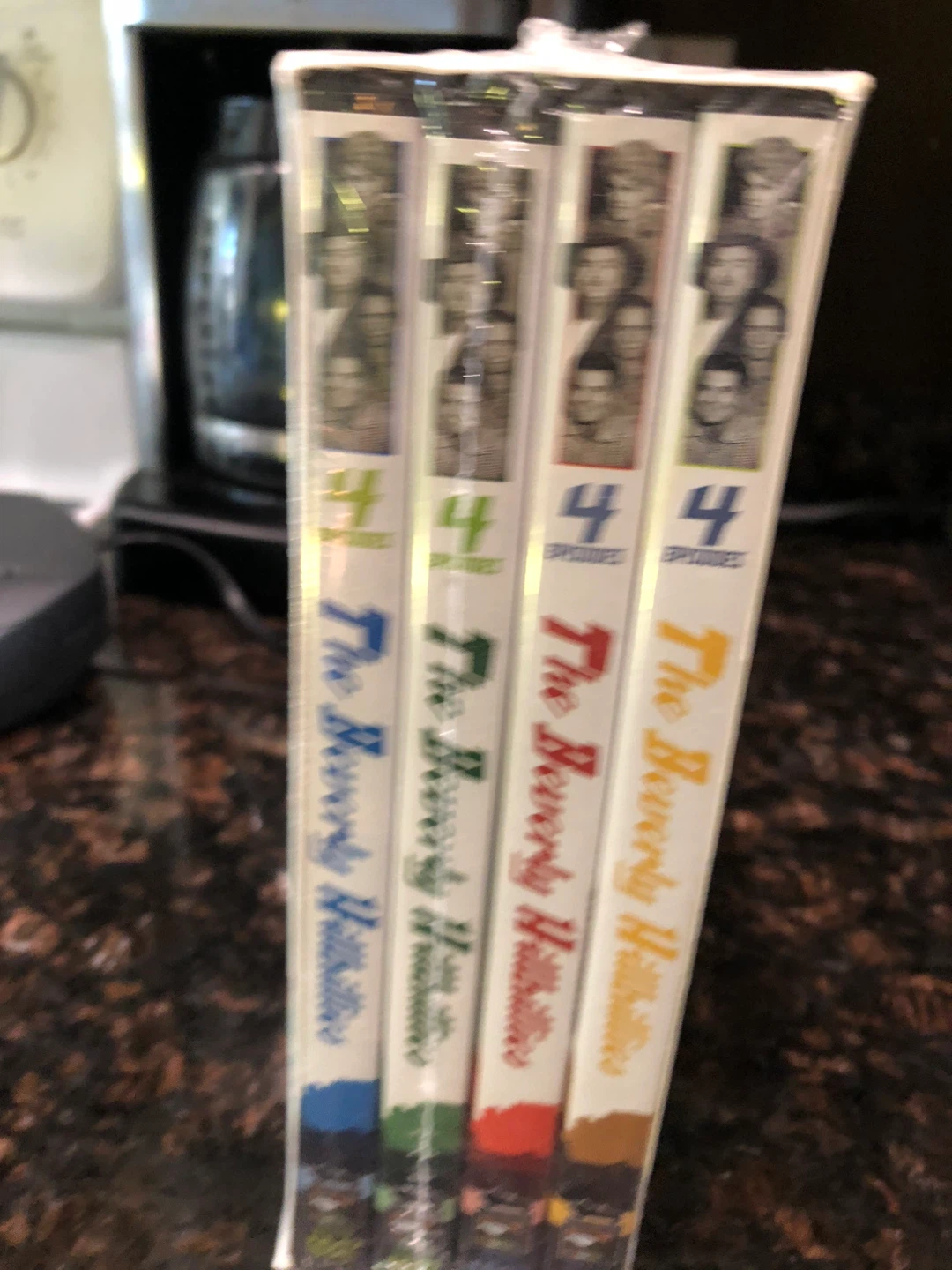 NEW! The Beverly Hillbillies 4 DVDs - photo 2