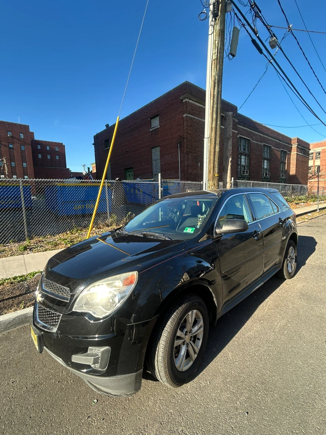 Chevrolet Equinox - Black SUV