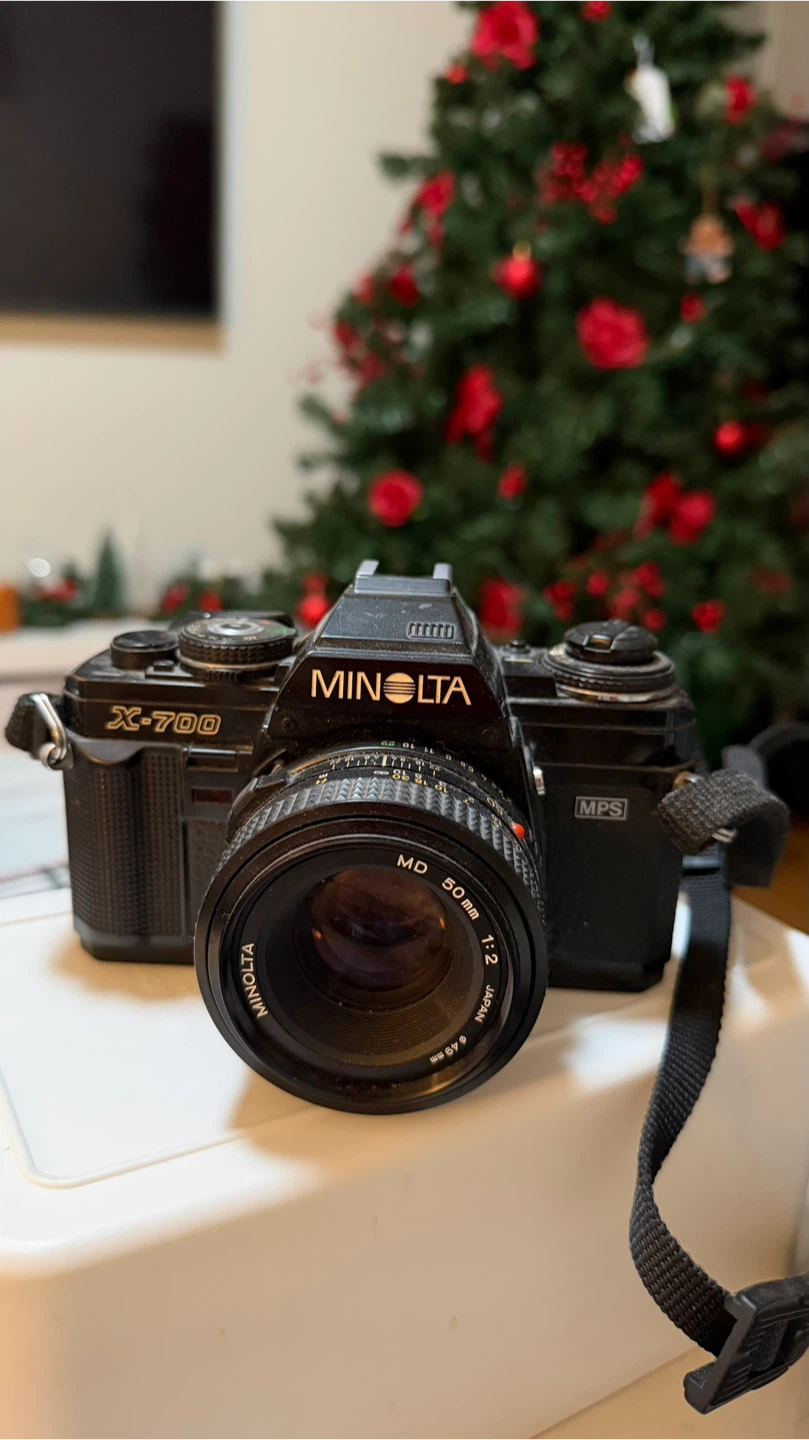 Minolta X-700 35mm SLR Vintage Film Camera