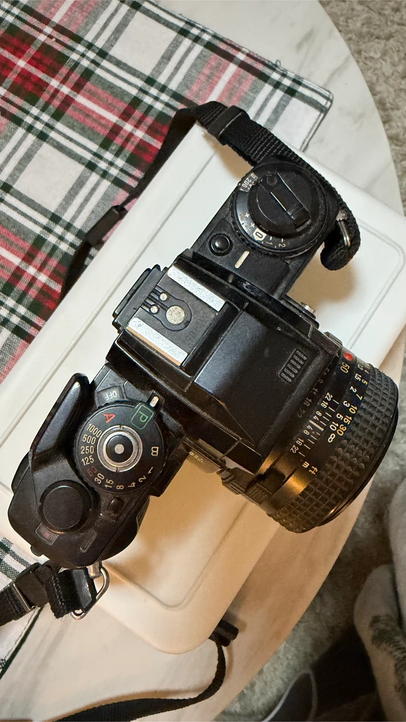 Minolta X-700 35mm SLR Vintage Film Camera - photo 3