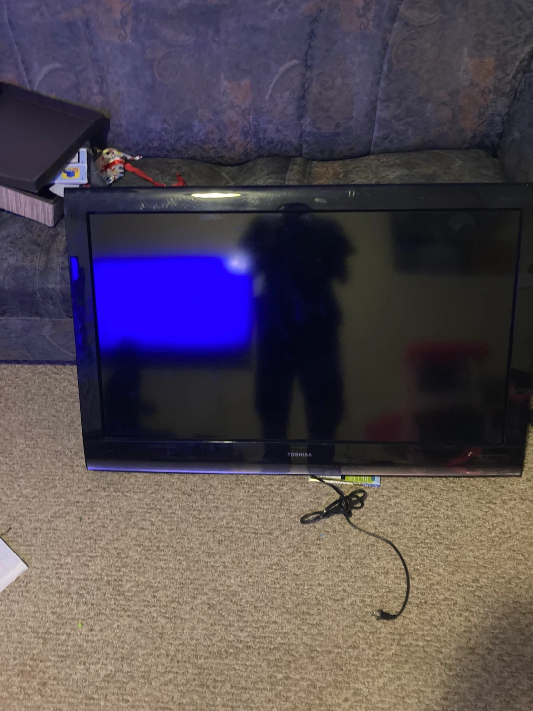 Toshiba Flat Screen TV - photo 2