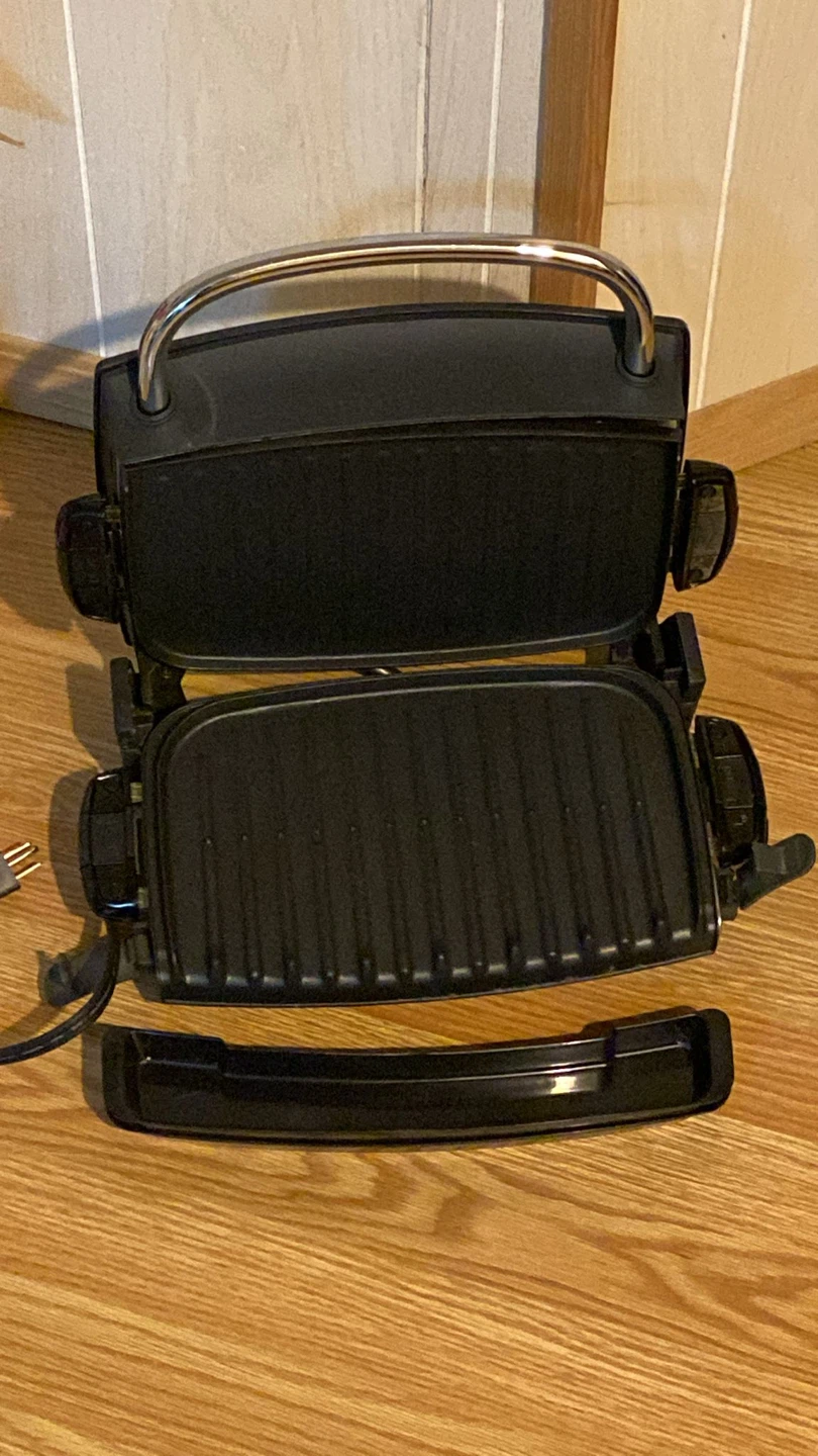 George Foreman Lean Mean Fat Grilling Machine - photo 3