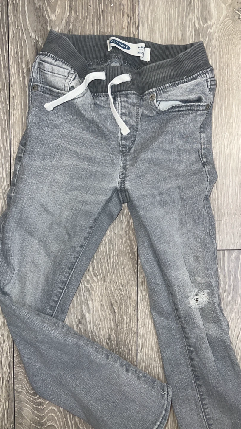 Old Navy Boys Jeans - Size 5