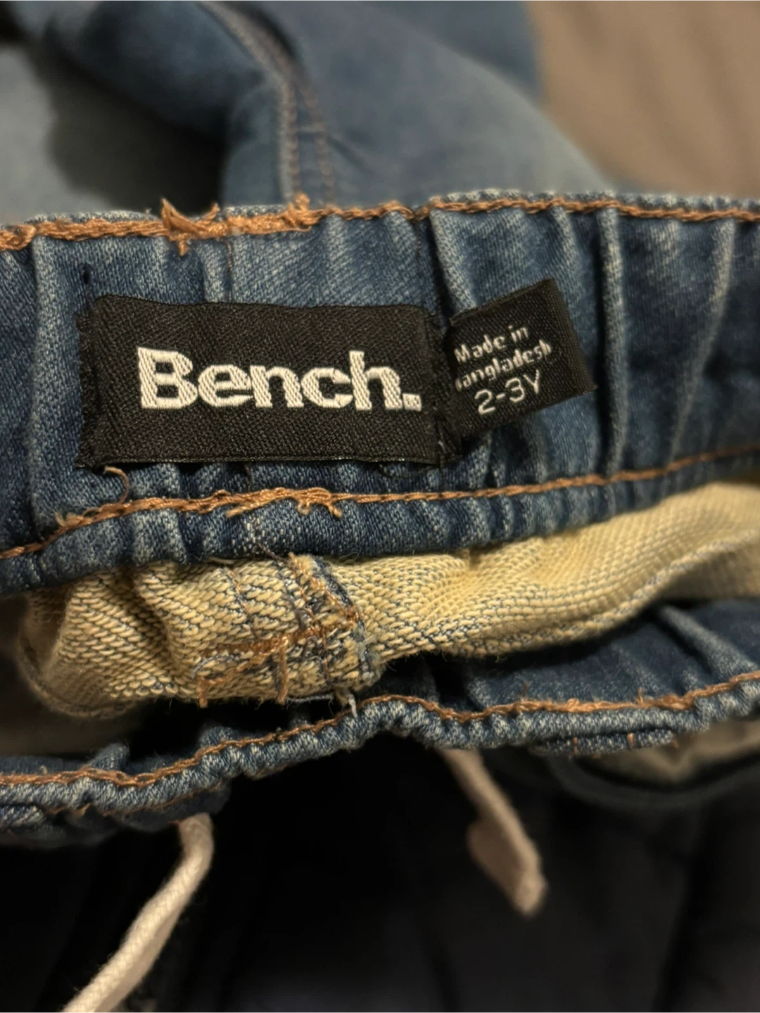 Bench Kids Vest & Jeans Set - Size 2-3Y - photo 2