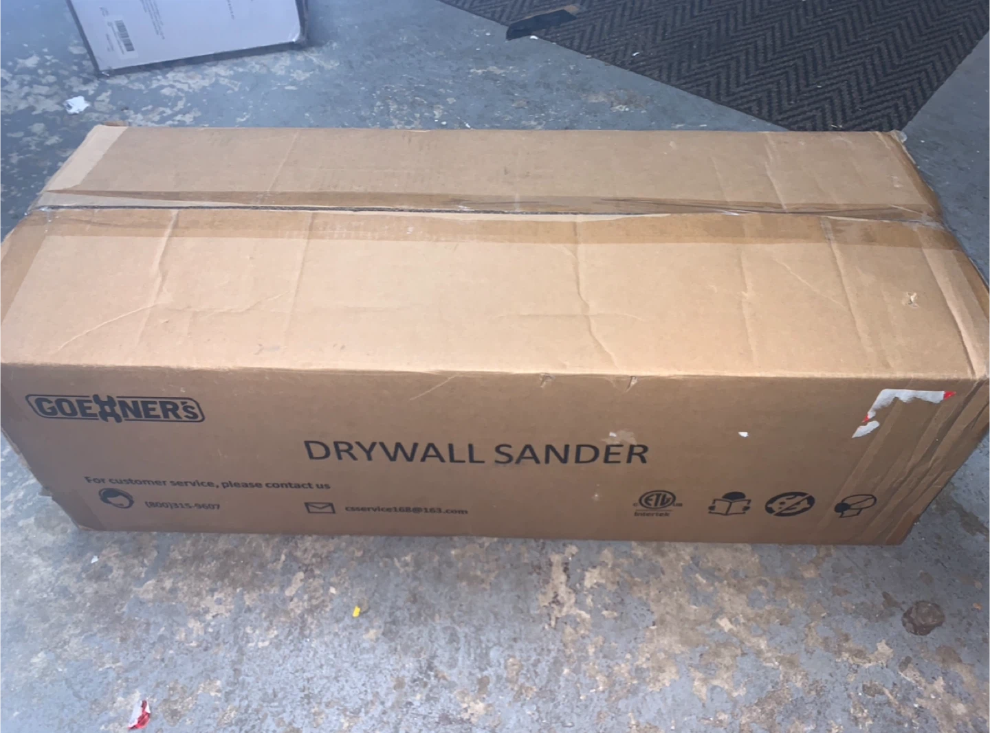 Goerner's Drywall Sander, 6.5-amp, with Vacuum