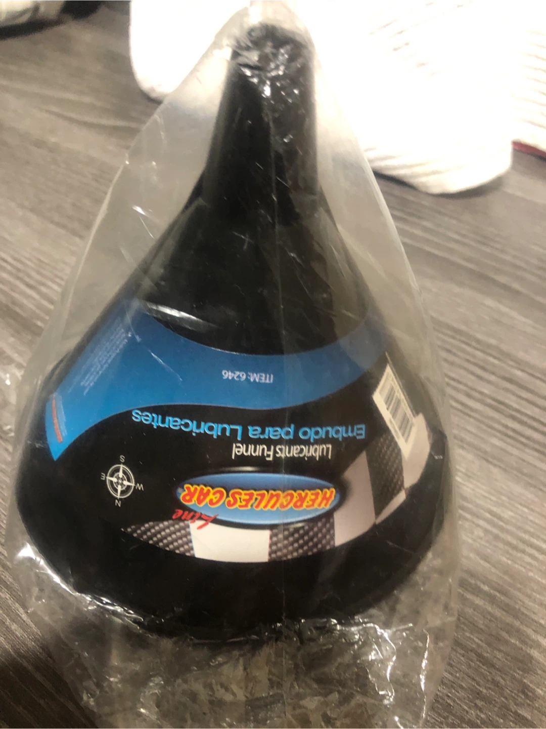 Hercules Car Lubricants Funnel - New in Package - photo 2
