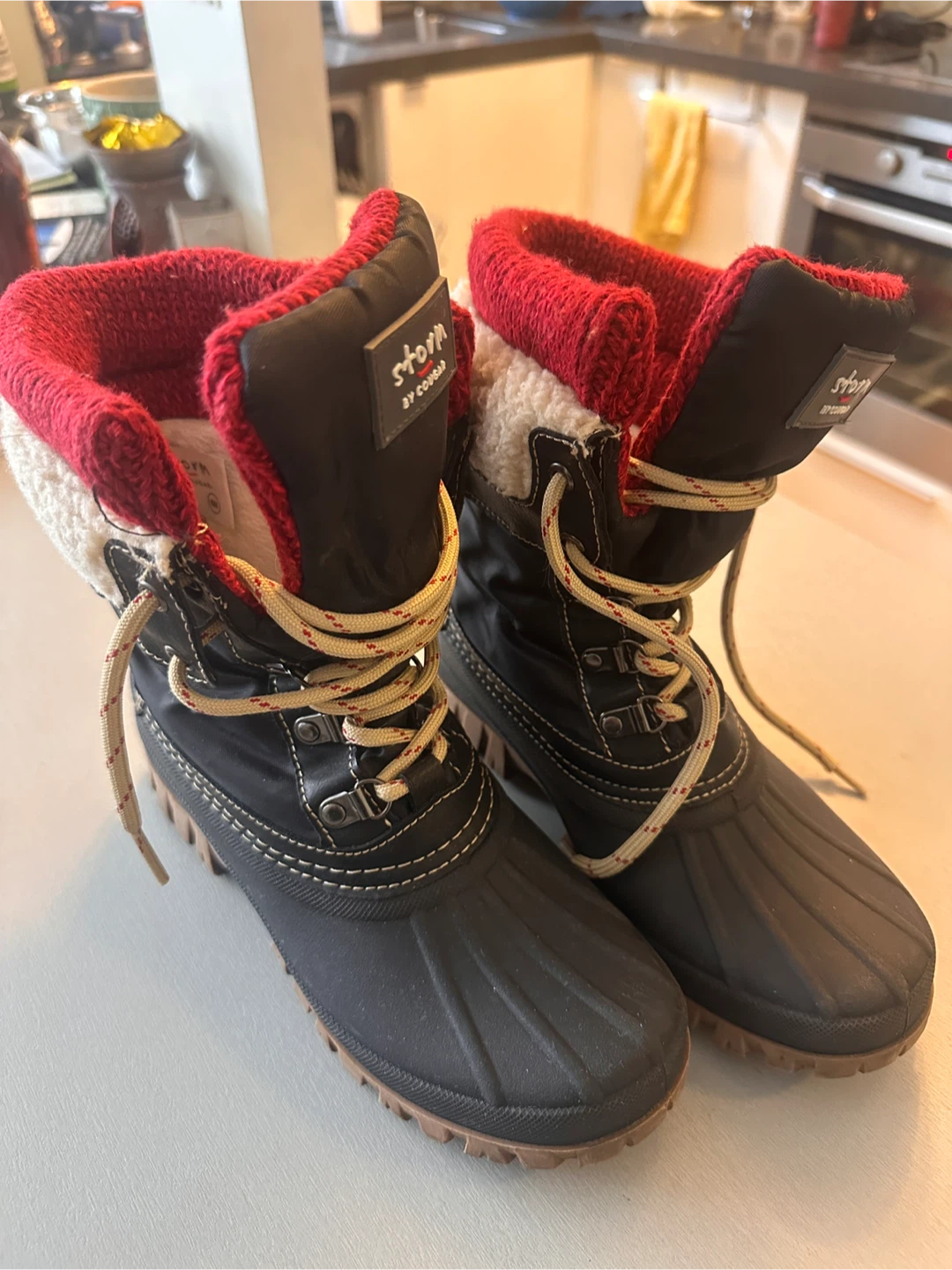 Cougar Storm Women’s Winter Boots Size 6US