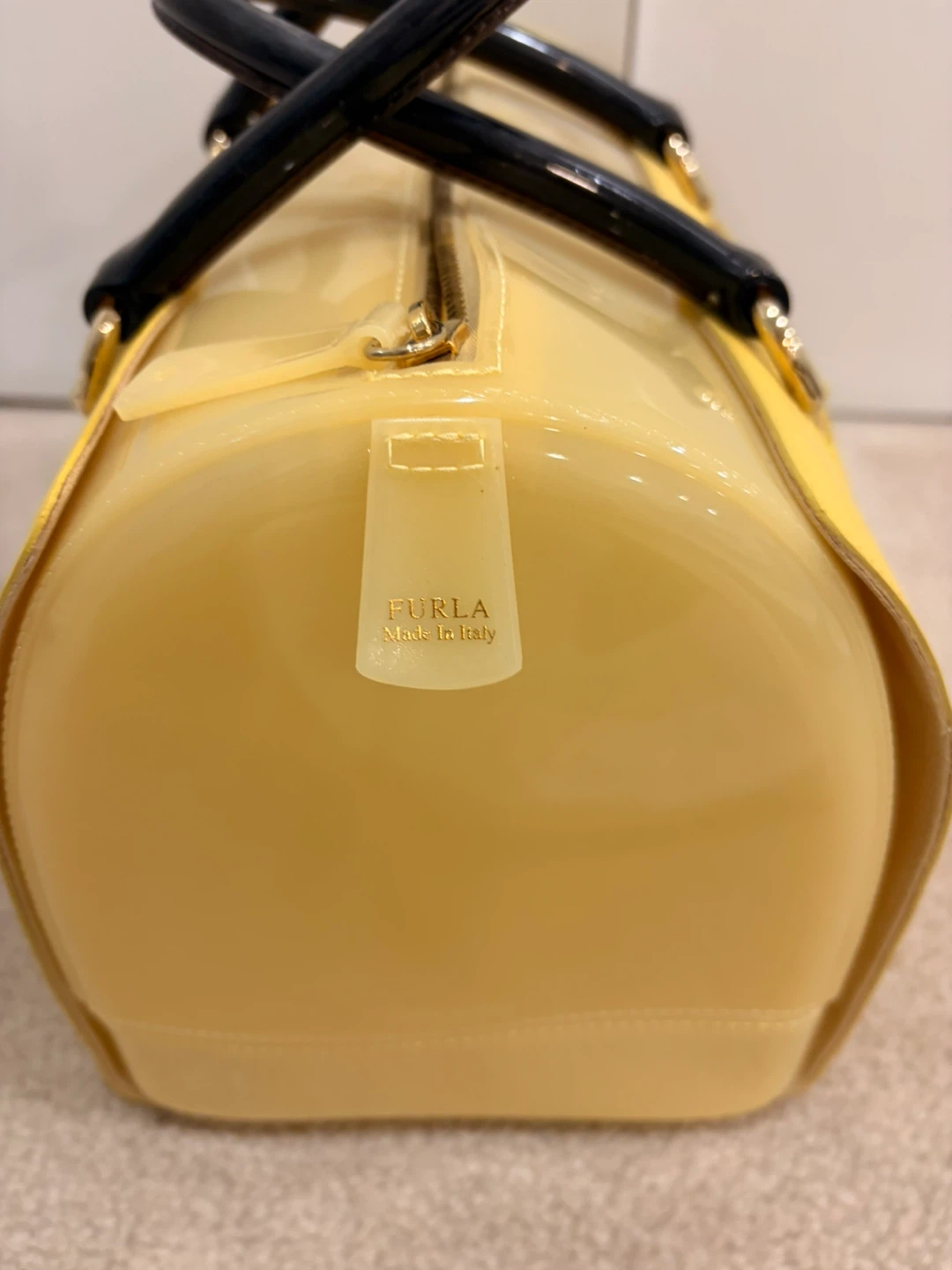 Furla Candy satchel yellow rubber/snakeskin-embossed leather. - photo 2