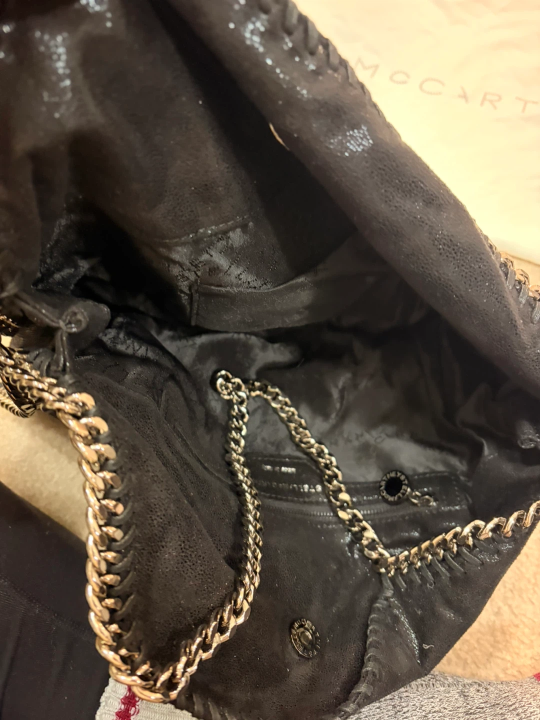Stella McCartney Falabella like black bag with a silver chain - photo 3