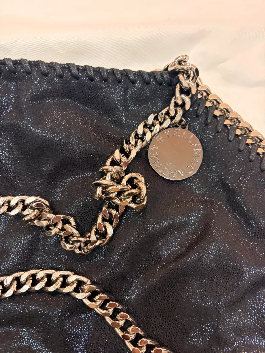Stella McCartney Falabella like black bag with a silver chain - photo 4