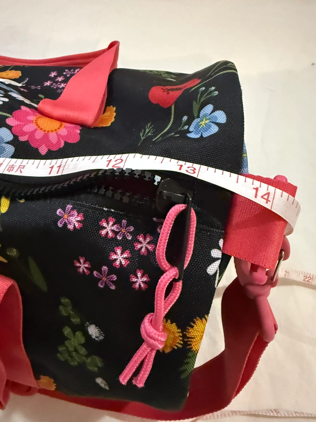Herschel Floral Print Duffle Bag - photo 5