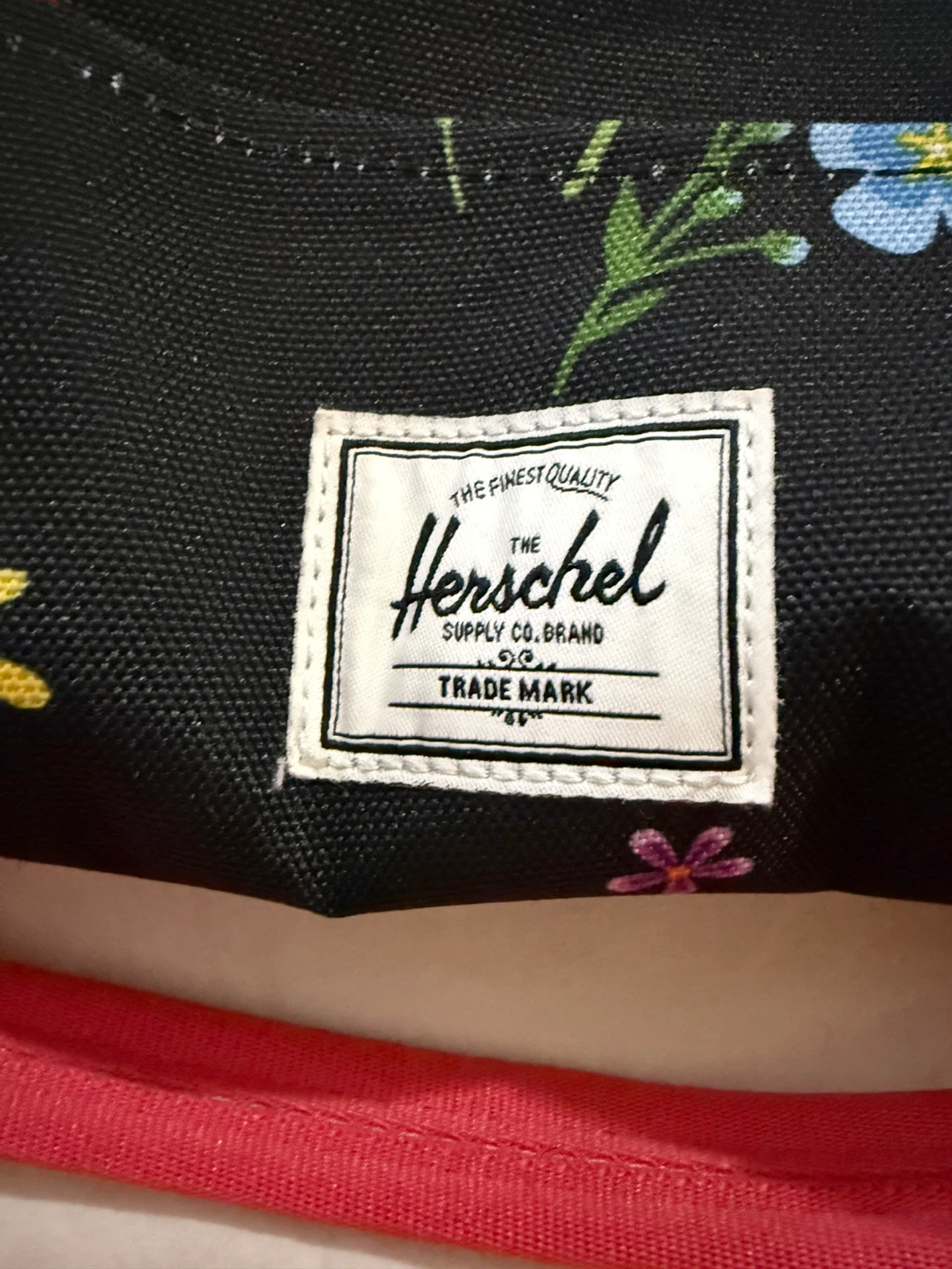 Herschel Floral Print Duffle Bag - photo 2