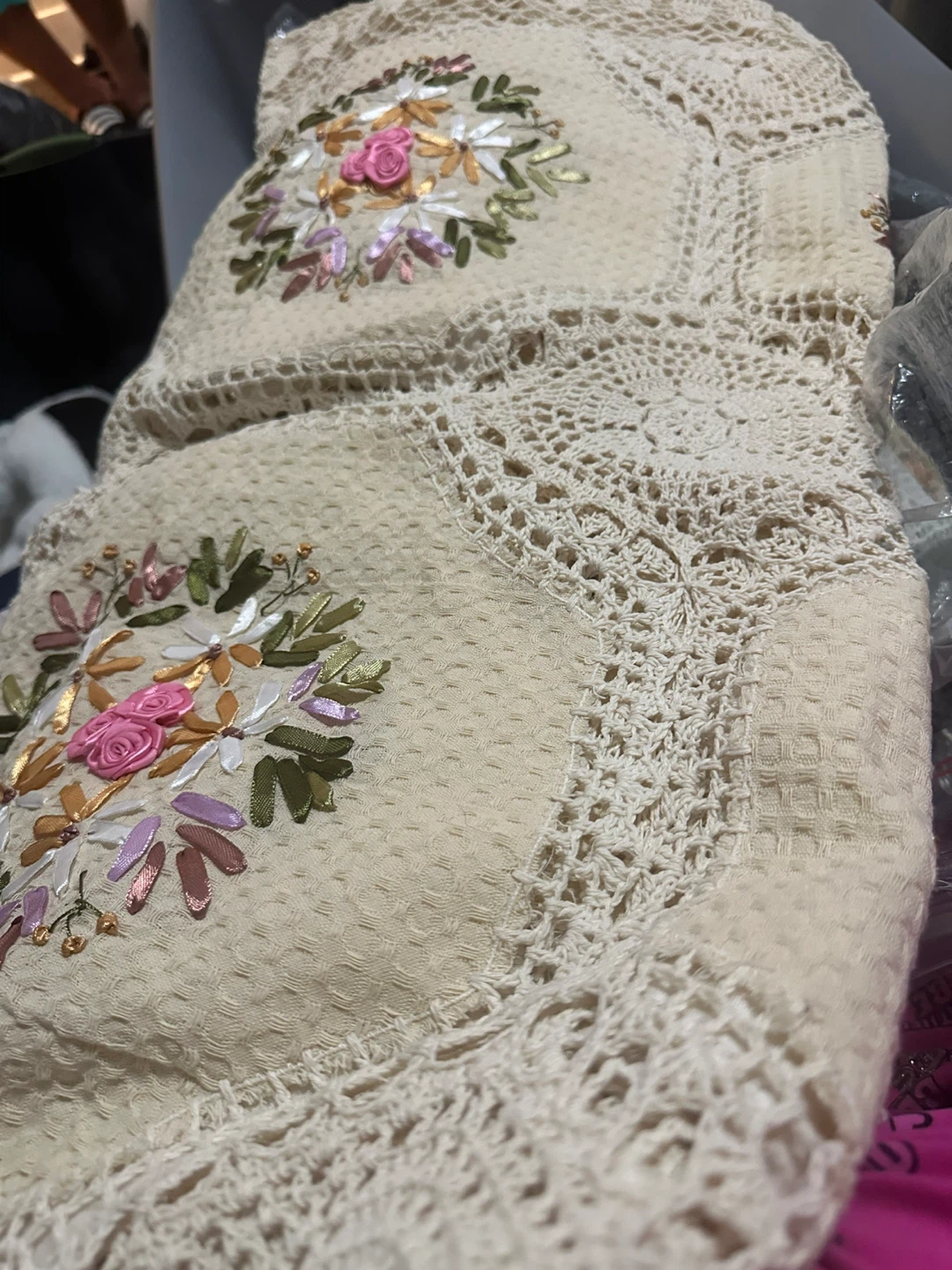 Embroidered Lace Tablecloth