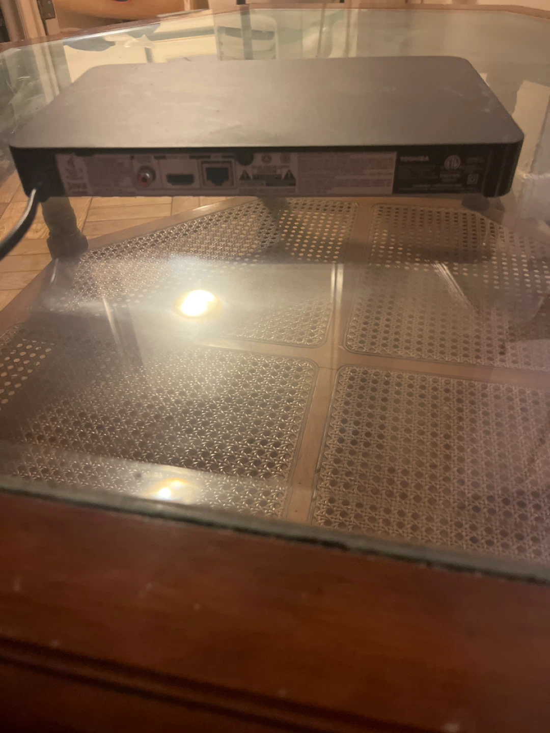 Toshiba Blu-Ray DVD Player - photo 2