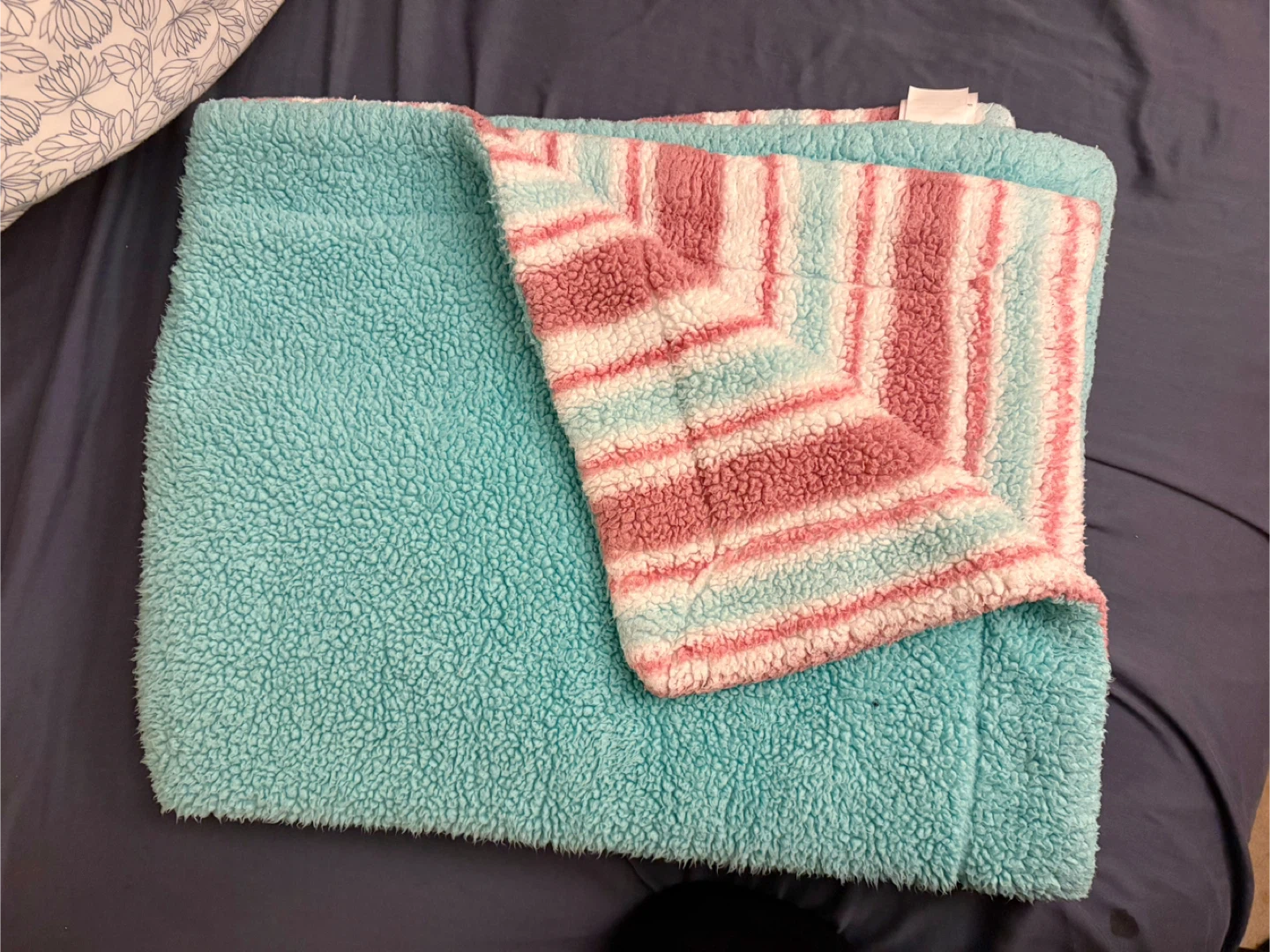 Cozy Throw Blanket - photo 2