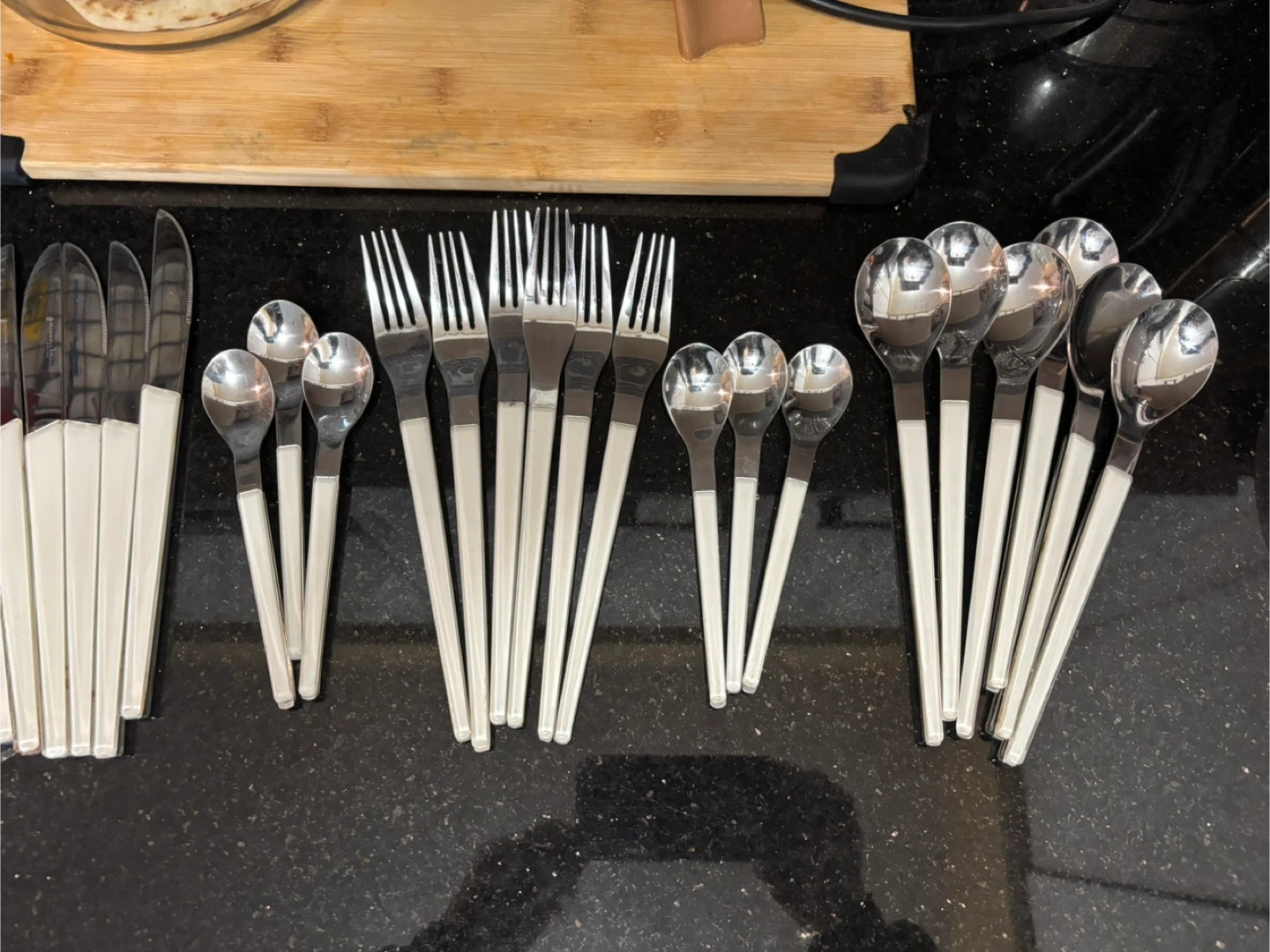 Maxwell & Williams Cutlery Set for 6