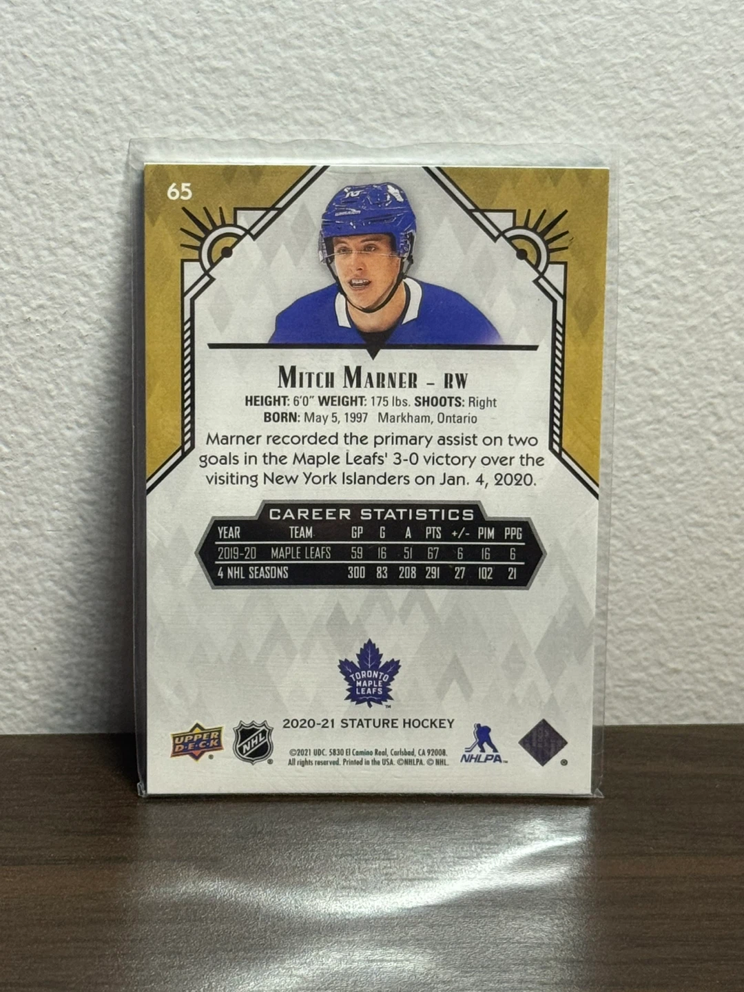 Mitch Marner Upper Deck Stature Card /45 - photo 2