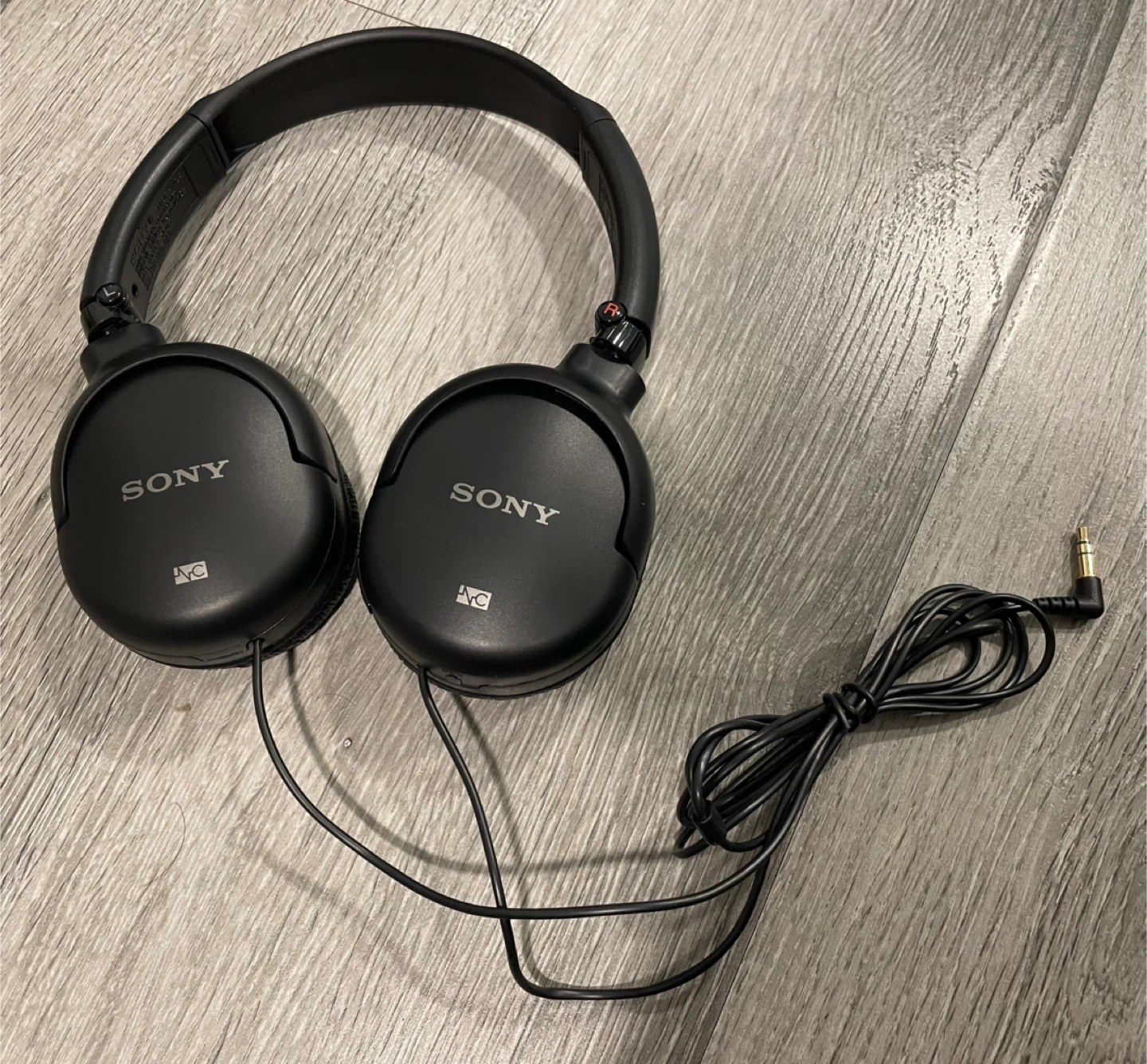Sony Noise Cancelling Headphones
