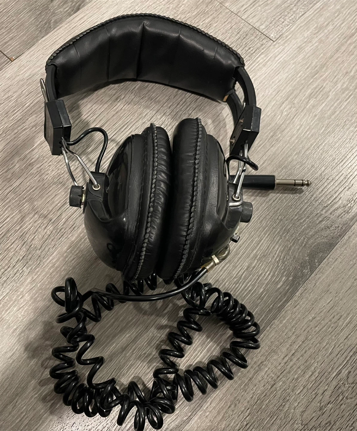 Holiday Stereo Headphones vintage (Model 3057)