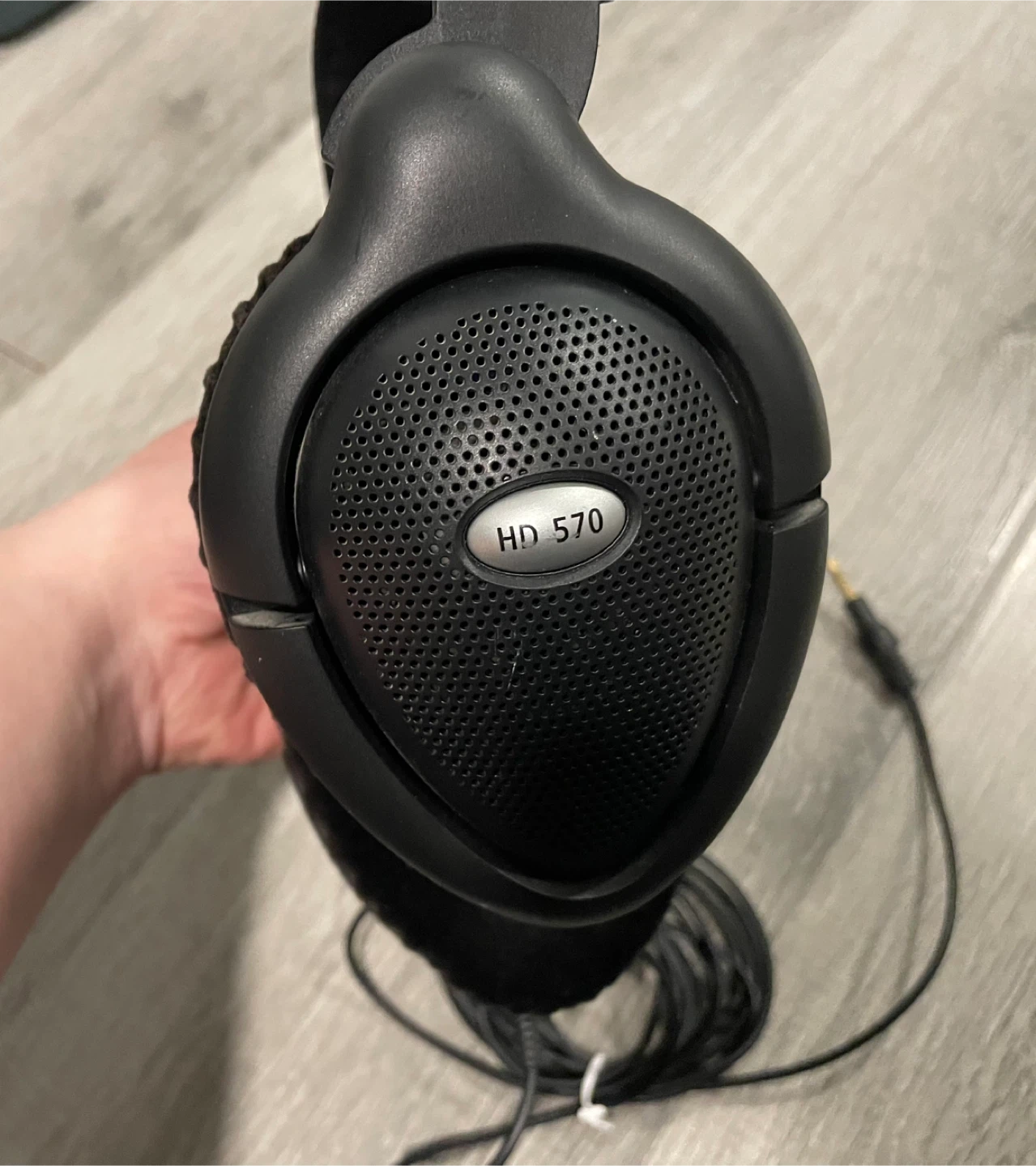 Sennheiser HD 570 Headphones - Black - photo 4