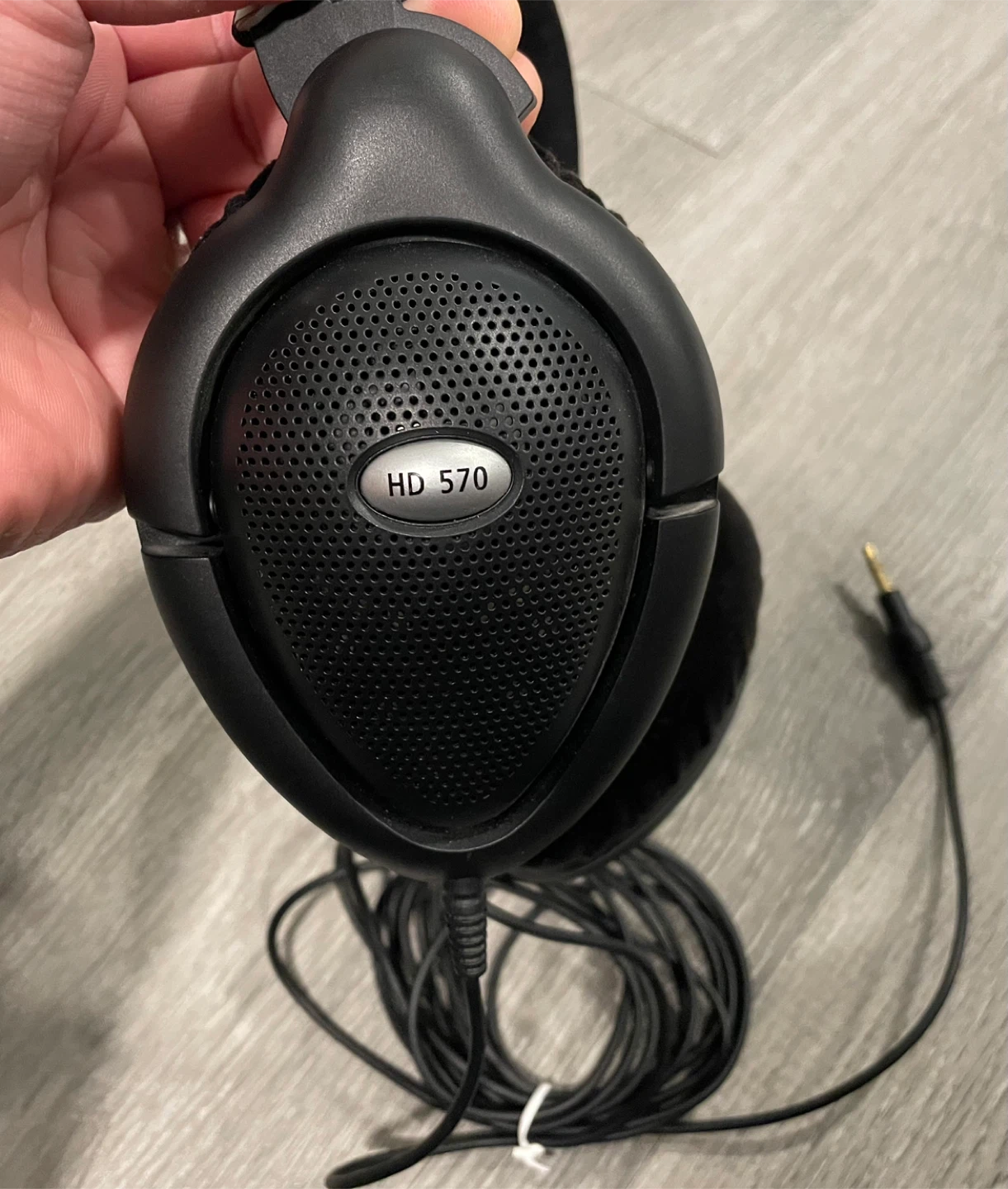 Sennheiser HD 570 Headphones - Black