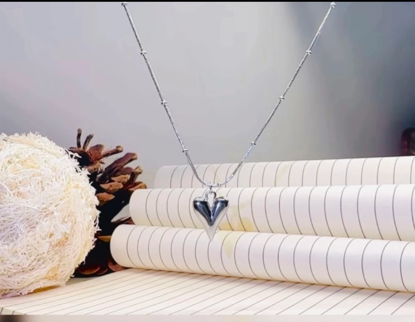 Love knot Pendant Necklace 🏈‼️final sale ‼️ - photo 2