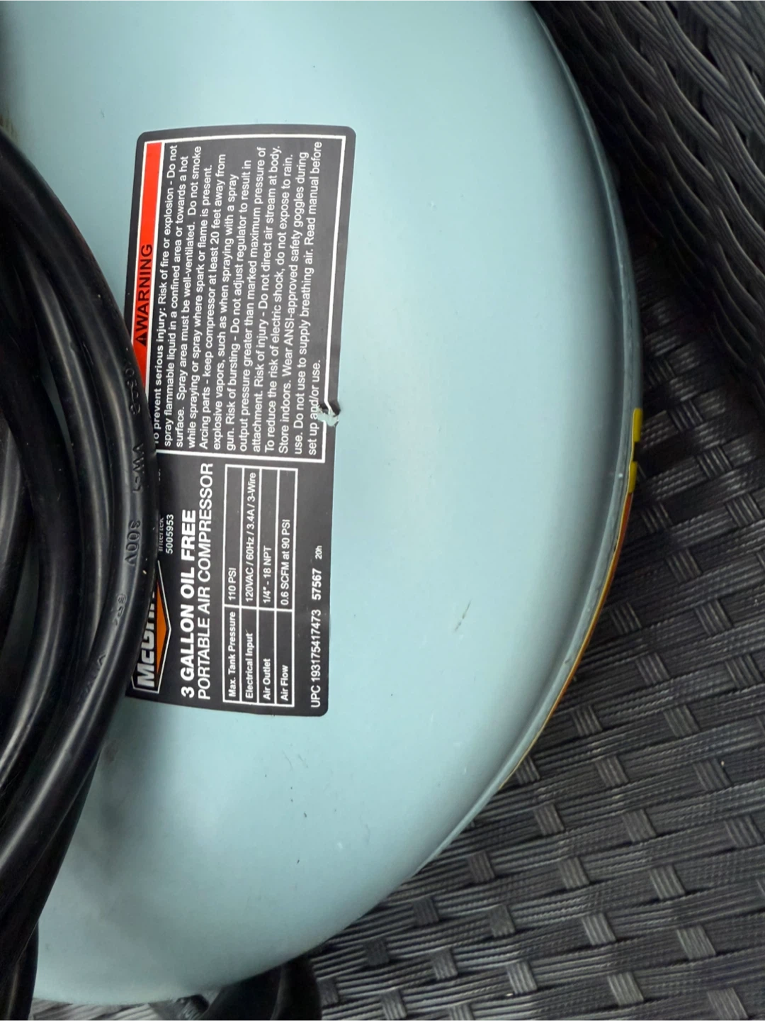 McGraw 3 Gallon Oil Free Portable Air Compressor - photo 3