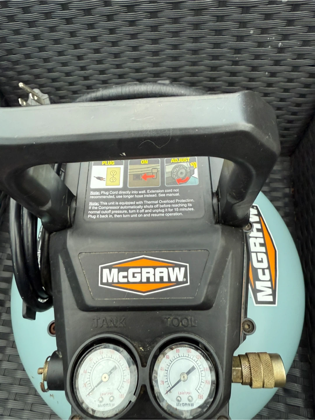 McGraw 3 Gallon Oil Free Portable Air Compressor - photo 5