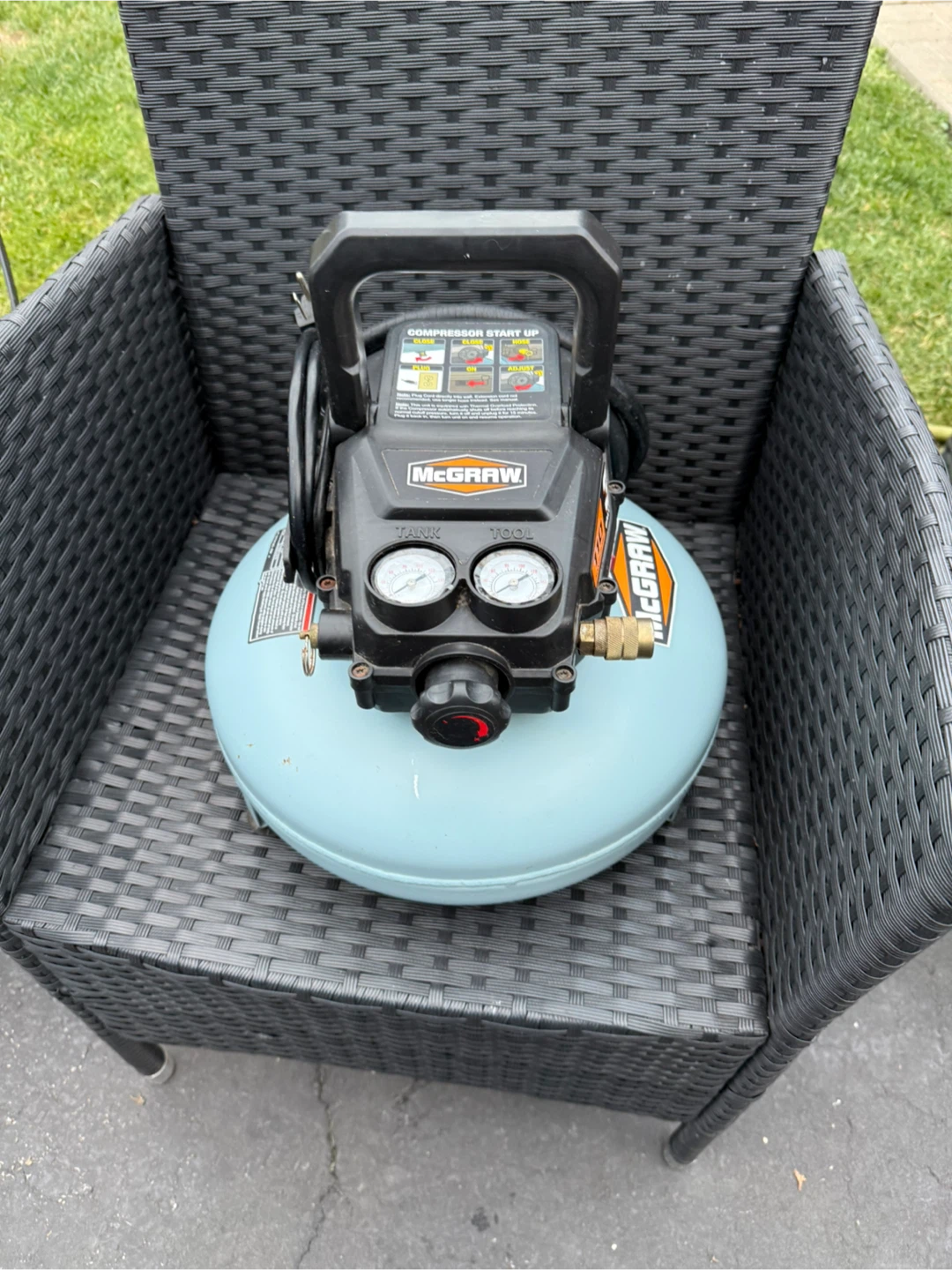 McGraw 3 Gallon Oil Free Portable Air Compressor