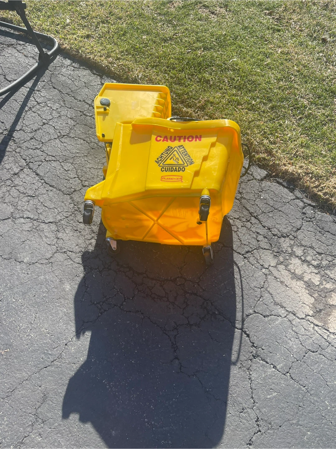 Yellow Mop Bucket with Wringer - photo 5