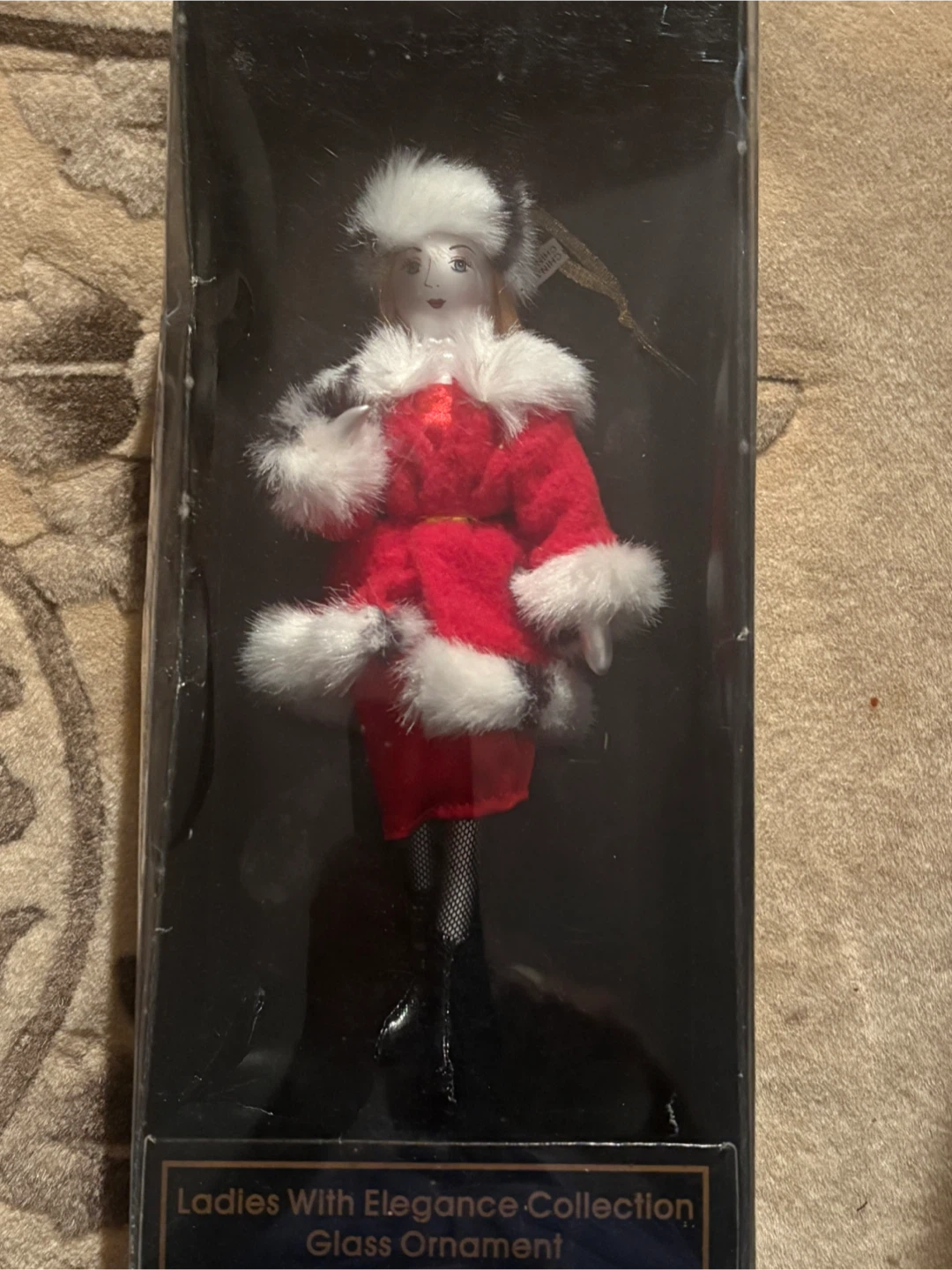 Ladies With Elegance Glass Ornament 🥕