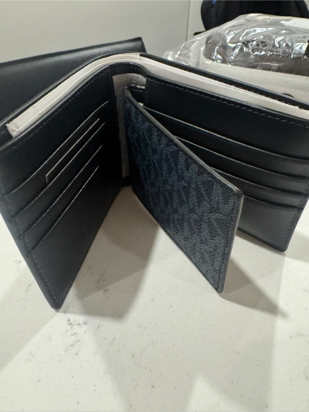 Michael Kors Men's Bifold Wallet - photo 5