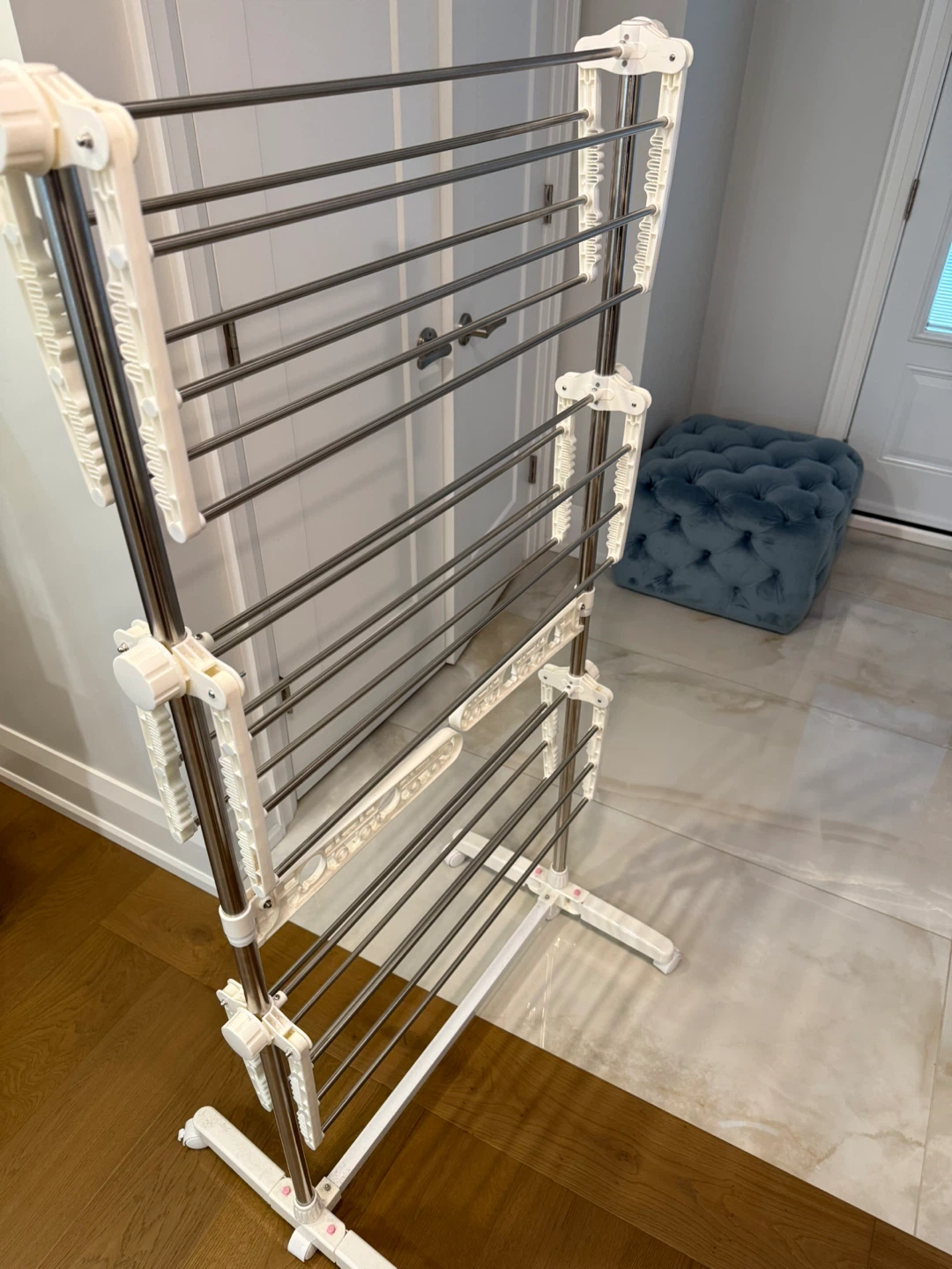 Adjustable Clothes Drying Rack